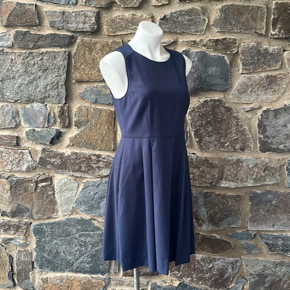 NWT J. Crew Pleated Sleeveless Fit & Flare Dress in Gray Size 8